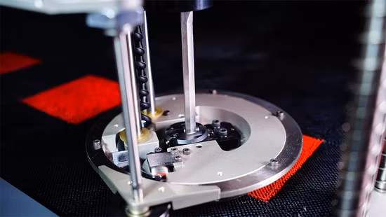 핸드백 수하물에 대한 자동 PU 가죽에 대한 인기있는 중국 Yyc 나노 스케일 유도 특정 수동 직물 절단기